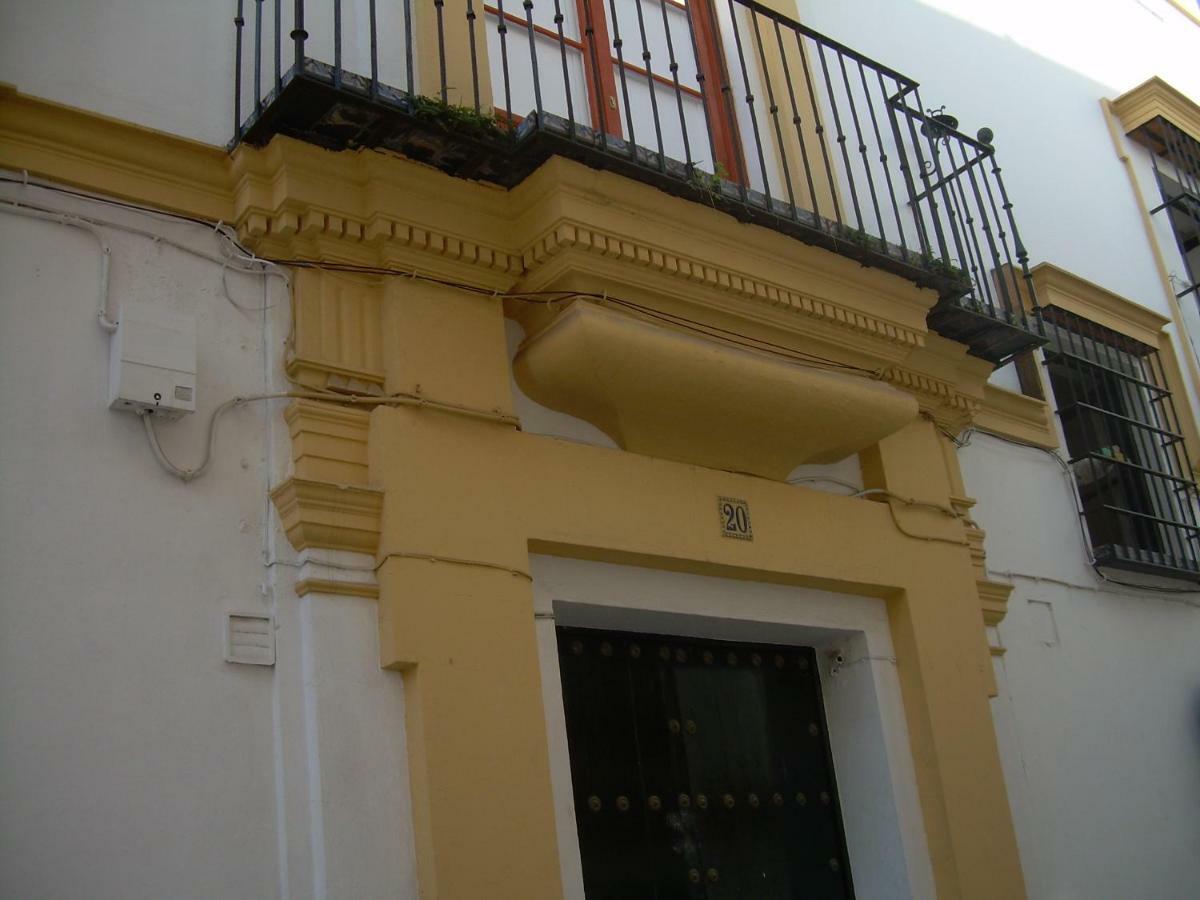 Casa De Tintes Apartment เซบีญา ภายนอก รูปภาพ