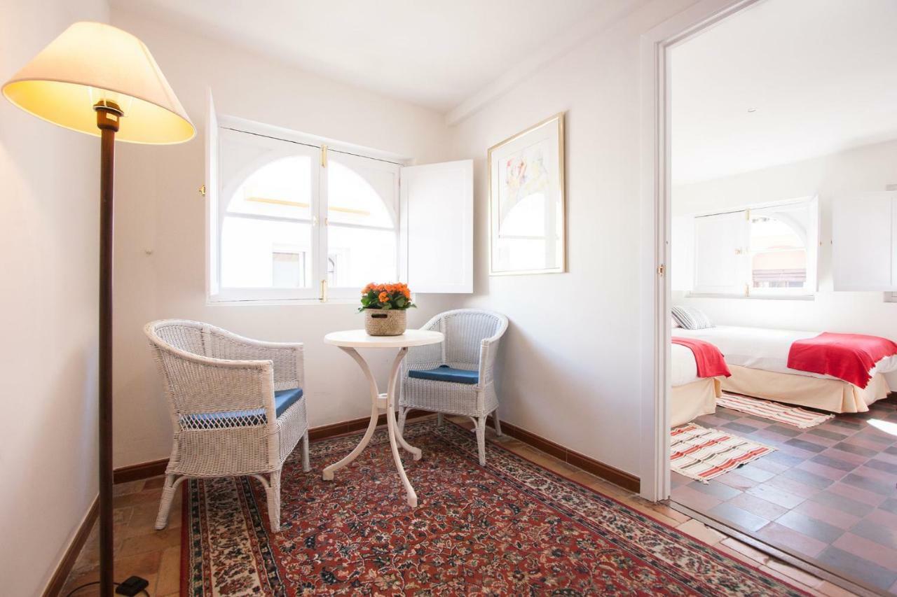 Casa De Tintes Apartment เซบีญา ภายนอก รูปภาพ