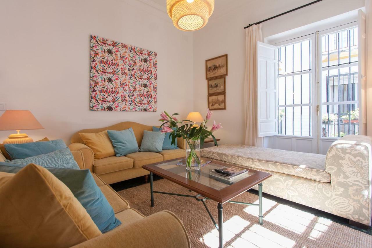 Casa De Tintes Apartment เซบีญา ภายนอก รูปภาพ