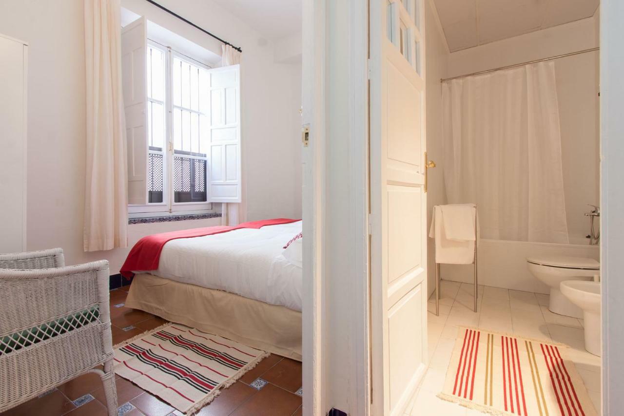 Casa De Tintes Apartment เซบีญา ภายนอก รูปภาพ