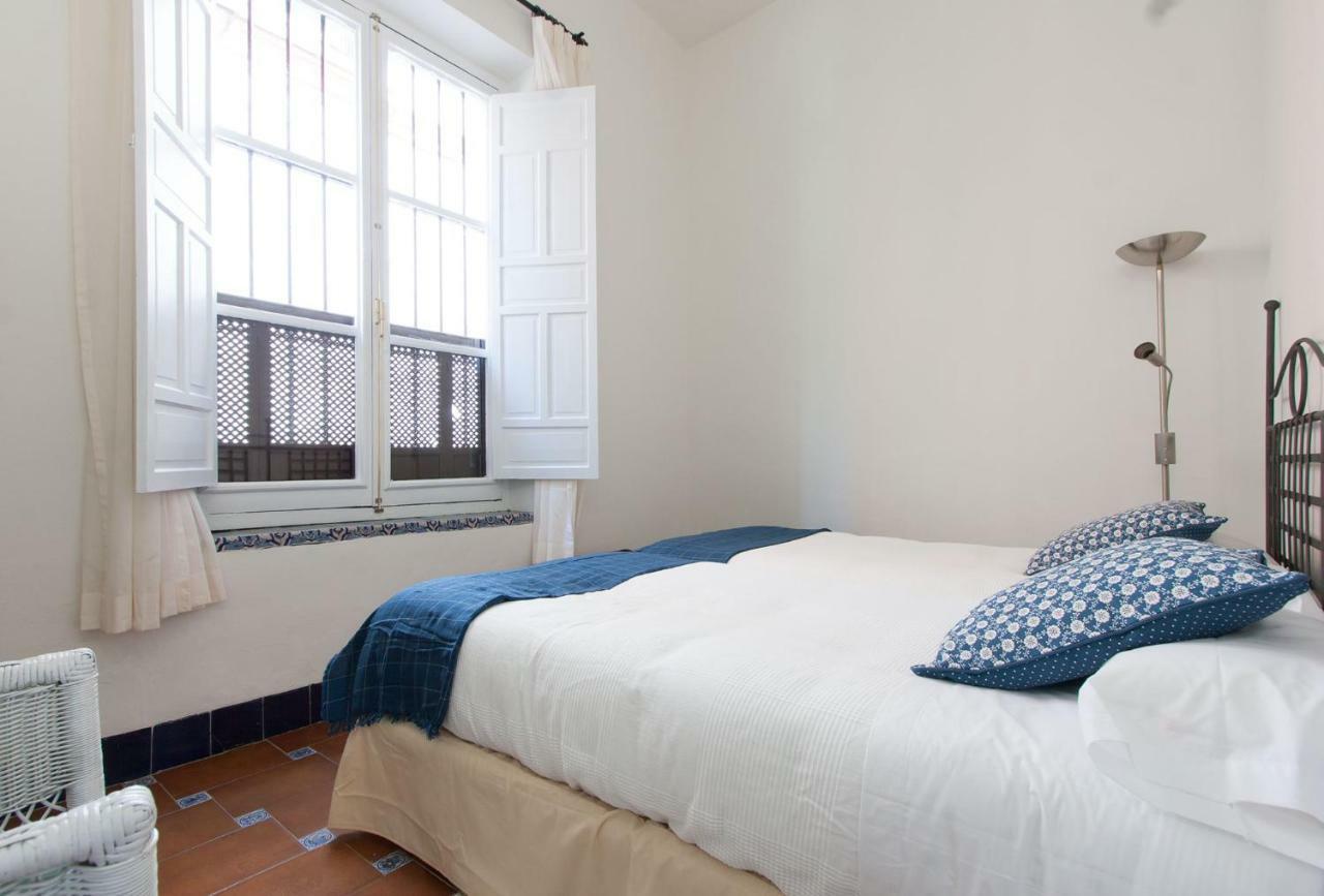 Casa De Tintes Apartment เซบีญา ภายนอก รูปภาพ